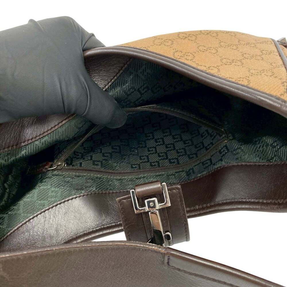 GUCCI Authentic Brown Leather Shoulder Bag - Picture 10 of 10